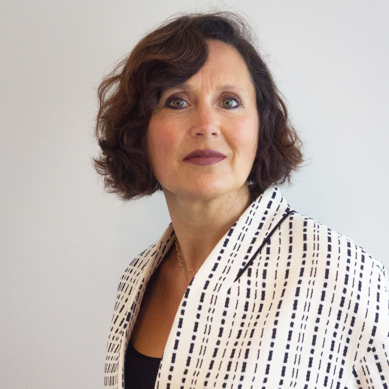 Sandrine Dixson-Decleve