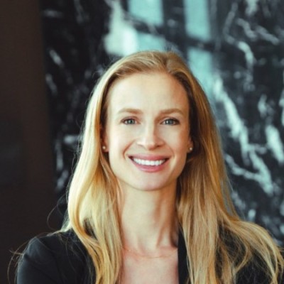 Anna Murray Headshot